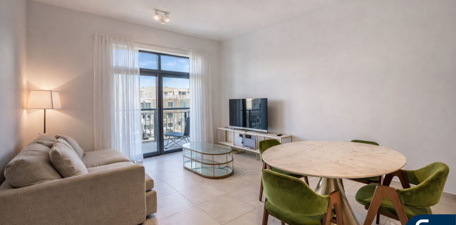 Apartament în The Views, Dubai, EAU 1 dormitor, 77 mp.  №685360