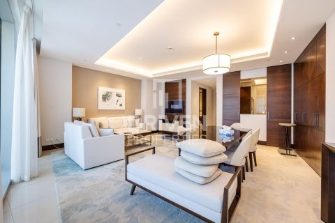 דירה ב Downtown Dubai (Downtown Burj Dubai), Dubai, איחוד האמירויות 2 חדרי שינה, 158 מ