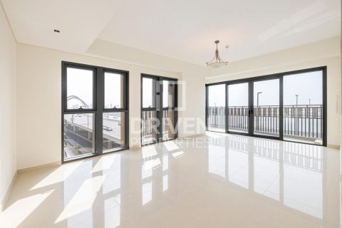 Apartment til leje i Deira, Dubai, UAE 3 soveværelser, 178 kvm № 684457 - foto 2