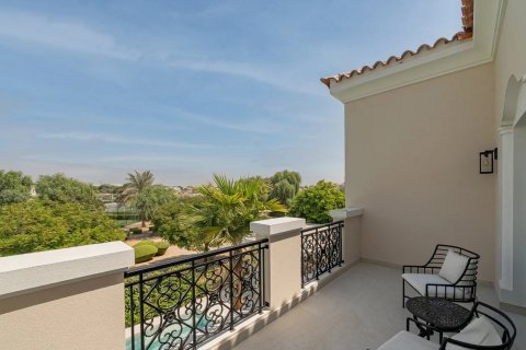 Városi lakóépület itt: Dubai, EAE, 6 hálószoba, 666 m², azonosító: 696287 - fénykép 12