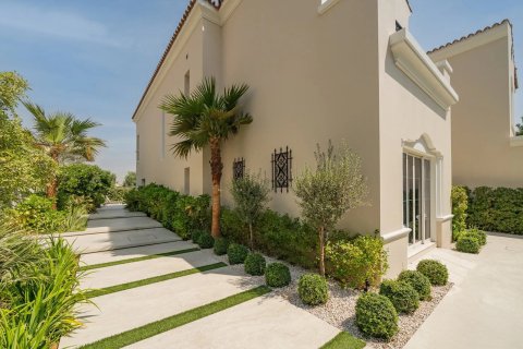 Városi lakóépület itt: Dubai, EAE, 6 hálószoba, 666 m², azonosító: 696287 - fénykép 15