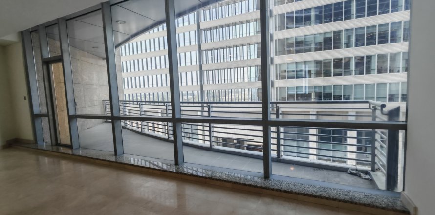 Apartmen di Dubai, UAE 2 bilik tidur, 153 meter persegi № 696326