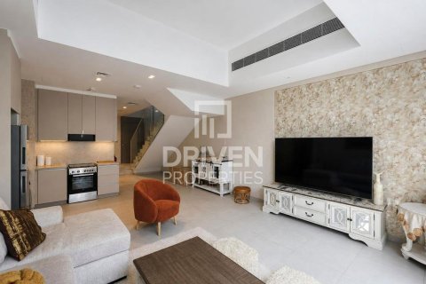 Rijtjeshuis te huur in Mohammed Bin Rashid City, Dubai, VAE 2 slaapkamers, 137.59 vr.m., nr 762610 - foto 5