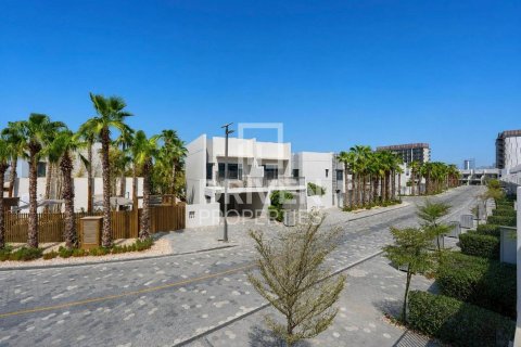 Rijtjeshuis te huur in Mohammed Bin Rashid City, Dubai, VAE 2 slaapkamers, 137.59 vr.m., nr 762610 - foto 17
