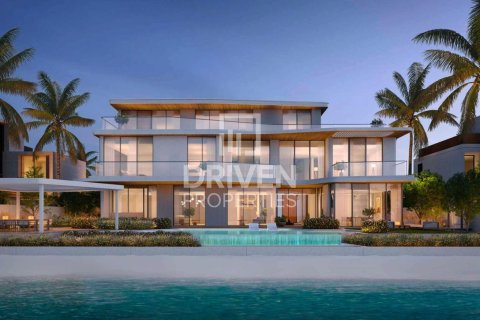 Villa til salg i Palm Jumeirah, Dubai, UAE 6 soveværelser, 1527.14 kvm № 761551 - foto 3
