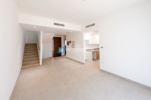 Shtëpi në qytet në Al Ghadeer, Abu Dhabi, Emiratet e Bashkuara Arabe 2 dhoma gjumi, 157.5 m2. № 632100 - Foto 3