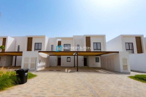 Shtëpi në qytet në Al Ghadeer, Abu Dhabi, Emiratet e Bashkuara Arabe 2 dhoma gjumi, 157.5 m2. № 632100 - Foto 1