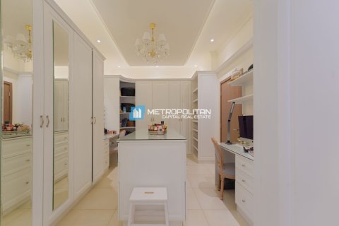 Villa on the Yas Island, Abu Dhabi, UAE 5 bedrooms, 670.5 sq.m. № 632102 - photo 12