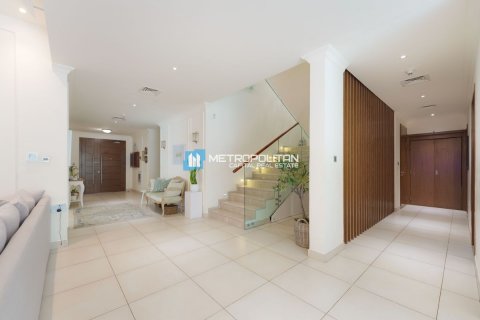 Villa on the Yas Island, Abu Dhabi, UAE 5 bedrooms, 670.5 sq.m. № 632102 - photo 11