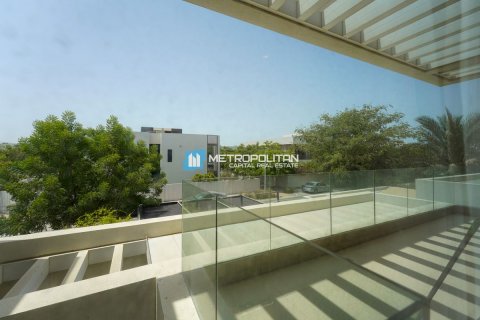 Villa on the Yas Island, Abu Dhabi, UAE 5 bedrooms, 670.5 sq.m. № 632102 - photo 4