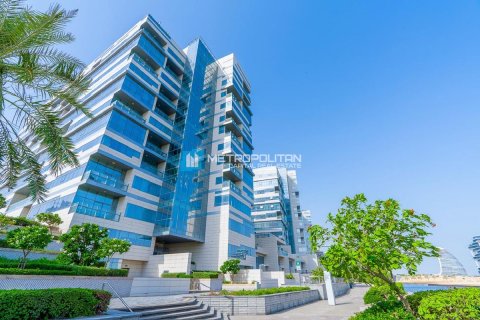 Lägenhet uthyres i Al Raha Beach, Abu Dhabi, UAE 2 sovrum, 141.2 kvm Nr. 660793 - fotografi 25