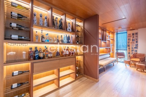 Apartament në Jumeirah, Dubai, Emiratet e Bashkuara Arabe 2 dhoma gjumi, 180 m2. № 600300 - Foto 7