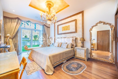 Apartemen di Palm Jumeirah, Dubai, UEA 1 kamar tidur, 175 m2 nomor 600302 - foto 10