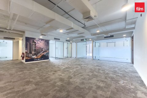 Business Bay, Dubai, UAE의 판매용 사무실 3656.2제곱미터 번호 597907 - 사진 18