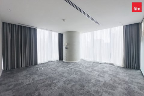 Business Bay, Dubai, UAE의 판매용 사무실 3656.2제곱미터 번호 597907 - 사진 25