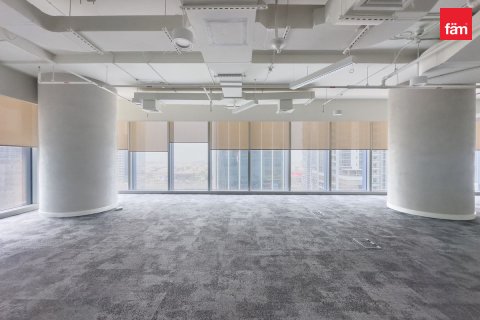 Business Bay, Dubai, UAE의 판매용 사무실 3656.2제곱미터 번호 597907 - 사진 22