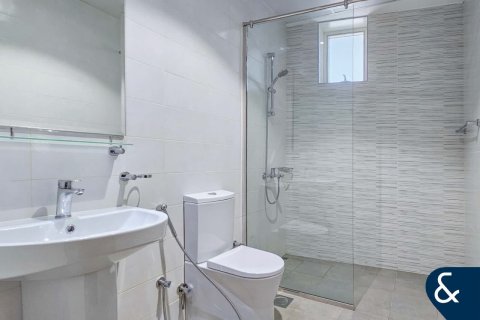 Downtown Dubai (Downtown Burj Dubai), Dubai, BAE’de satılık daire 2 yatak odası, 124 m² No 671022 - fotoğraf 8