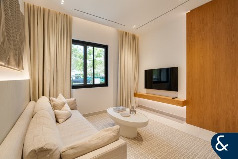 Vila u Arabian Ranches, Dubai, UAE 5 spavaćih soba, 547 m2 Br. 671024 - fotografija 7