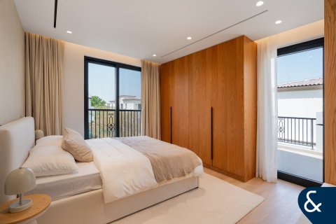 Vila u Arabian Ranches, Dubai, UAE 5 spavaćih soba, 547 m2 Br. 671024 - fotografija 15