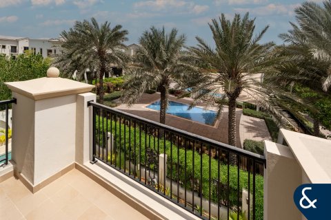 Vila u Arabian Ranches, Dubai, UAE 5 spavaćih soba, 547 m2 Br. 671024 - fotografija 21
