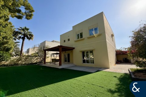 Vila v Meadows, Dubai, SAE 4 spálne, 337 m2 č. 671021