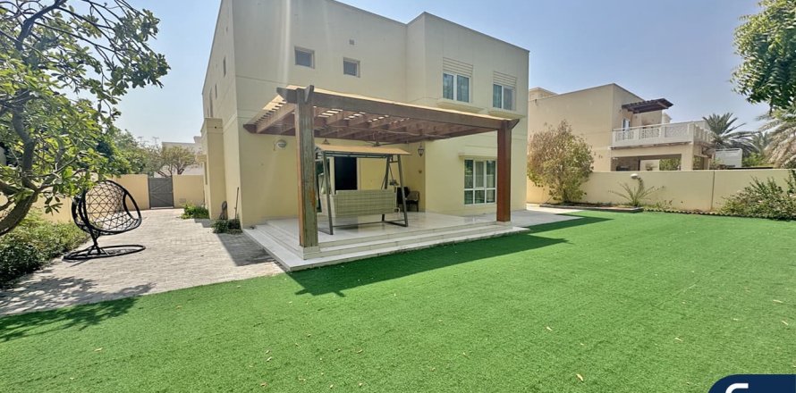 Vila di Meadows, Dubai, UEA 4 kamar tidur, 337 m2 nomor 671021