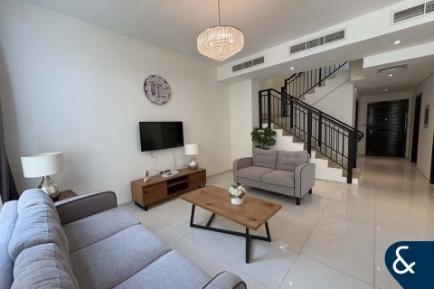 فيلا للبيع في داماك هيلز (أكويا باي داماك)، دبي، الإمارات العربية المتحدة 4 غرفة نوم ، 224 متر مربع ، رقم 671025 - صورة 1