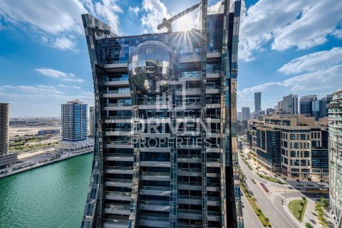 Appartement te koop in Business Bay, Dubai, VAE 1 kamer, 56 vr.m., nr 682895 - foto 2