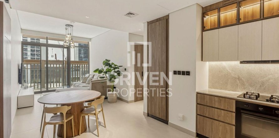 Apartament në Business Bay, Dubai, Emiratet e Bashkuara Arabe 2 dhoma gjumi, 102.66 m2. № 746928