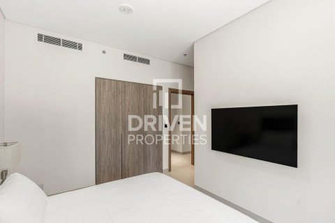 Apartament në Business Bay, Dubai, Emiratet e Bashkuara Arabe 2 dhoma gjumi, 102.66 m2. № 746928 - Foto 10