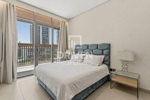Apartament në Business Bay, Dubai, Emiratet e Bashkuara Arabe 2 dhoma gjumi, 102.66 m2. № 746928 - Foto 9