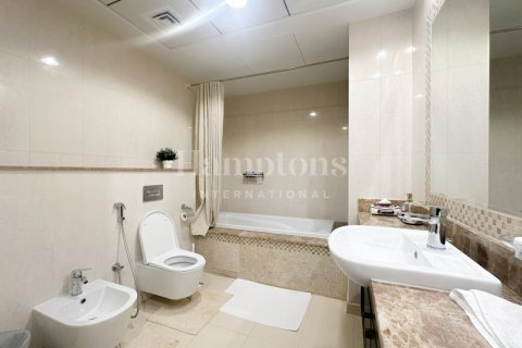 Apartment sa Palm Jumeirah, Dubai, UAE 2 silid-tulugan, 210.51819800 sq.m. № 583399 - larawan 6