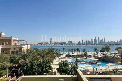 Apartment sa Palm Jumeirah, Dubai, UAE 2 silid-tulugan, 210.51819800 sq.m. № 583399 - larawan 15
