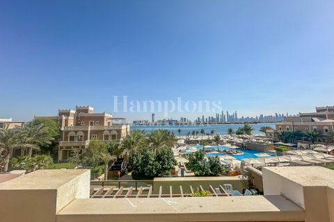 Apartment sa Palm Jumeirah, Dubai, UAE 2 silid-tulugan, 210.51819800 sq.m. № 583399 - larawan 14