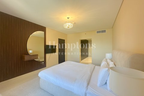 Apartment sa Palm Jumeirah, Dubai, UAE 2 silid-tulugan, 210.51819800 sq.m. № 583399 - larawan 4