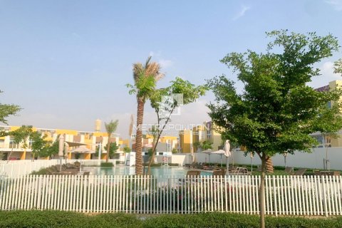 Shtëpi në qytet në DAMAC Hills (Akoya by DAMAC), Dubai, Emiratet e Bashkuara Arabe 3 dhoma gjumi, 112 m2. № 592912 - Foto 16