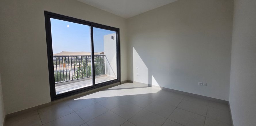 Villa em Dubai, EAU 4 quartos, 226.5 m2 № 659020