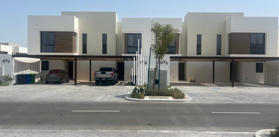 Vilë në Yas Island, Abu Dhabi, Emiratet e Bashkuara Arabe 3 dhoma gjumi, 168.7 m2. № 591778