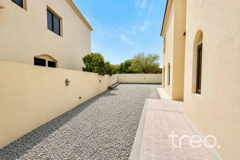 Vila u Arabian Ranches, Dubai, UAE 4 spavaćih soba, 317.91 m2 Br. 753637 - fotografija 23