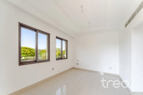 Vila u Arabian Ranches, Dubai, UAE 4 spavaćih soba, 317.91 m2 Br. 753637 - fotografija 13