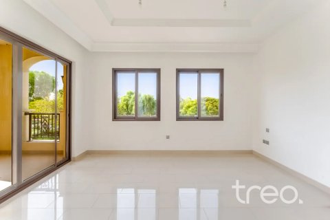 Vila u Arabian Ranches, Dubai, UAE 4 spavaćih soba, 317.91 m2 Br. 753637 - fotografija 10