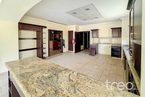 Villa zum Verkauf in The Villa, Dubai, VAE 5 Schlafzimmer, 474.27 m2 Nr. 753636 - Foto 4