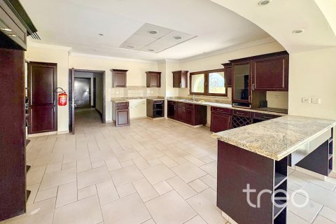 Villa zum Verkauf in The Villa, Dubai, VAE 5 Schlafzimmer, 474.27 m2 Nr. 753636 - Foto 3