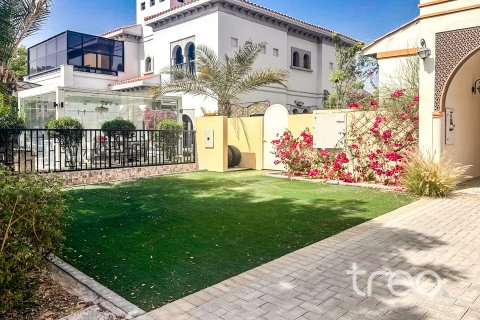 Villa zum Verkauf in The Villa, Dubai, VAE 5 Schlafzimmer, 474.27 m2 Nr. 753636 - Foto 18