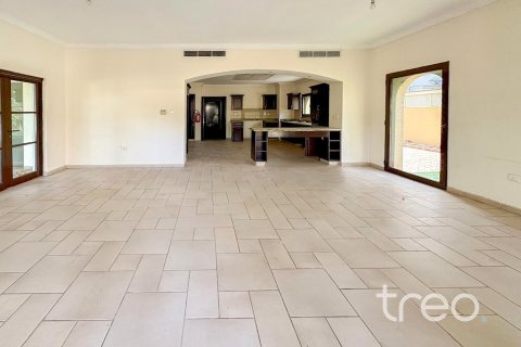 Villa zum Verkauf in The Villa, Dubai, VAE 5 Schlafzimmer, 474.27 m2 Nr. 753636 - Foto 9