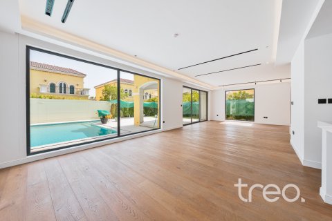 Villa till försäljning i Jumeirah Park, Dubai, UAE 3 sovrum, 327.67 kvm Nr. 753639 - fotografi 10