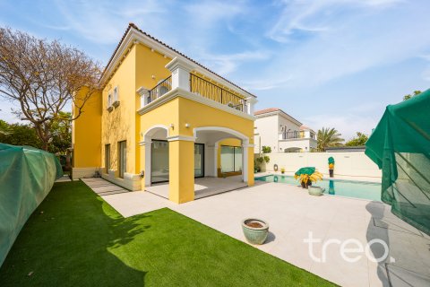 Villa till försäljning i Jumeirah Park, Dubai, UAE 3 sovrum, 327.67 kvm Nr. 753639 - fotografi 15