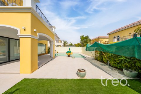 Villa till försäljning i Jumeirah Park, Dubai, UAE 3 sovrum, 327.67 kvm Nr. 753639 - fotografi 16