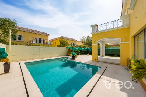 Villa till försäljning i Jumeirah Park, Dubai, UAE 3 sovrum, 327.67 kvm Nr. 753639 - fotografi 2