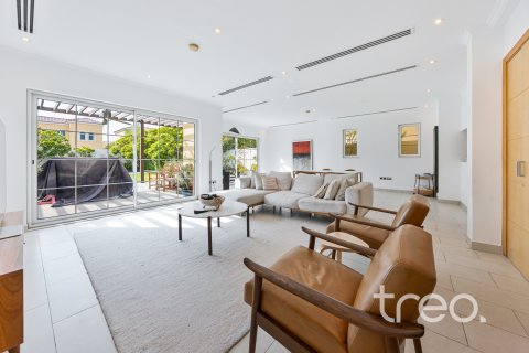 Villa Jumeirah Park, Dubaijā, AAE 4 istabas, 314.01 m2 Nr. 753638 - attēls 3